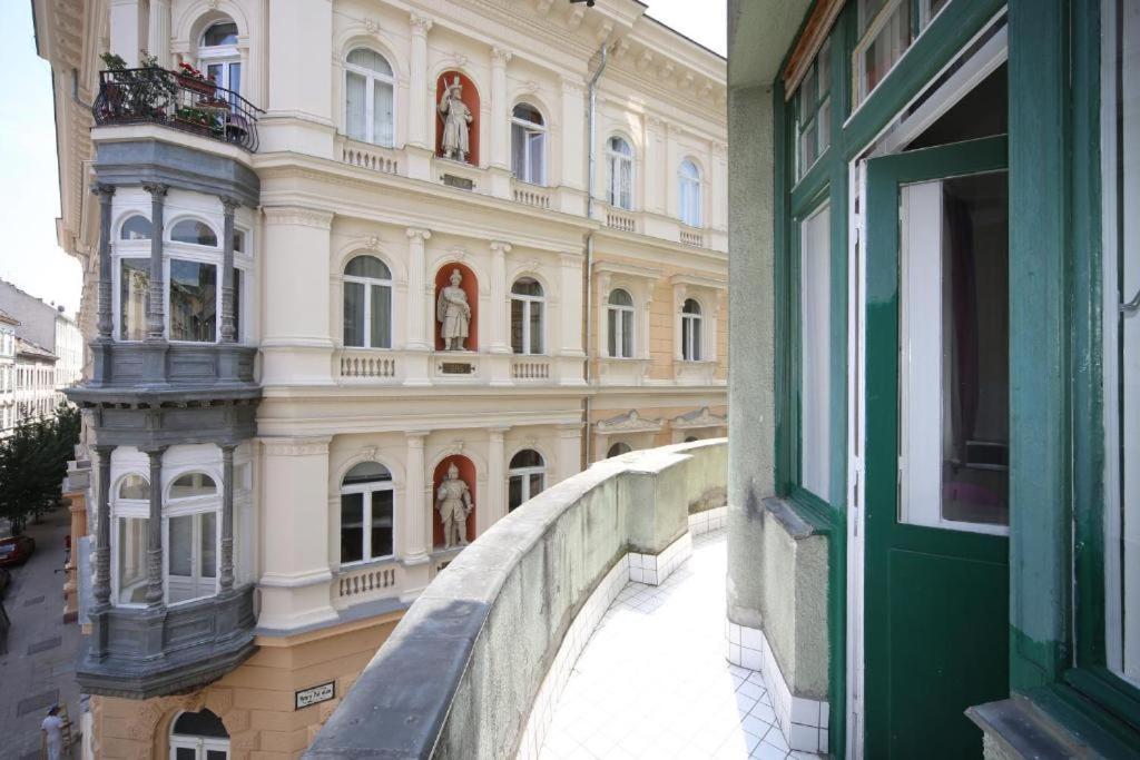 Amber Terrace Studios Downtown Βουδαπέστη Εξωτερικό φωτογραφία